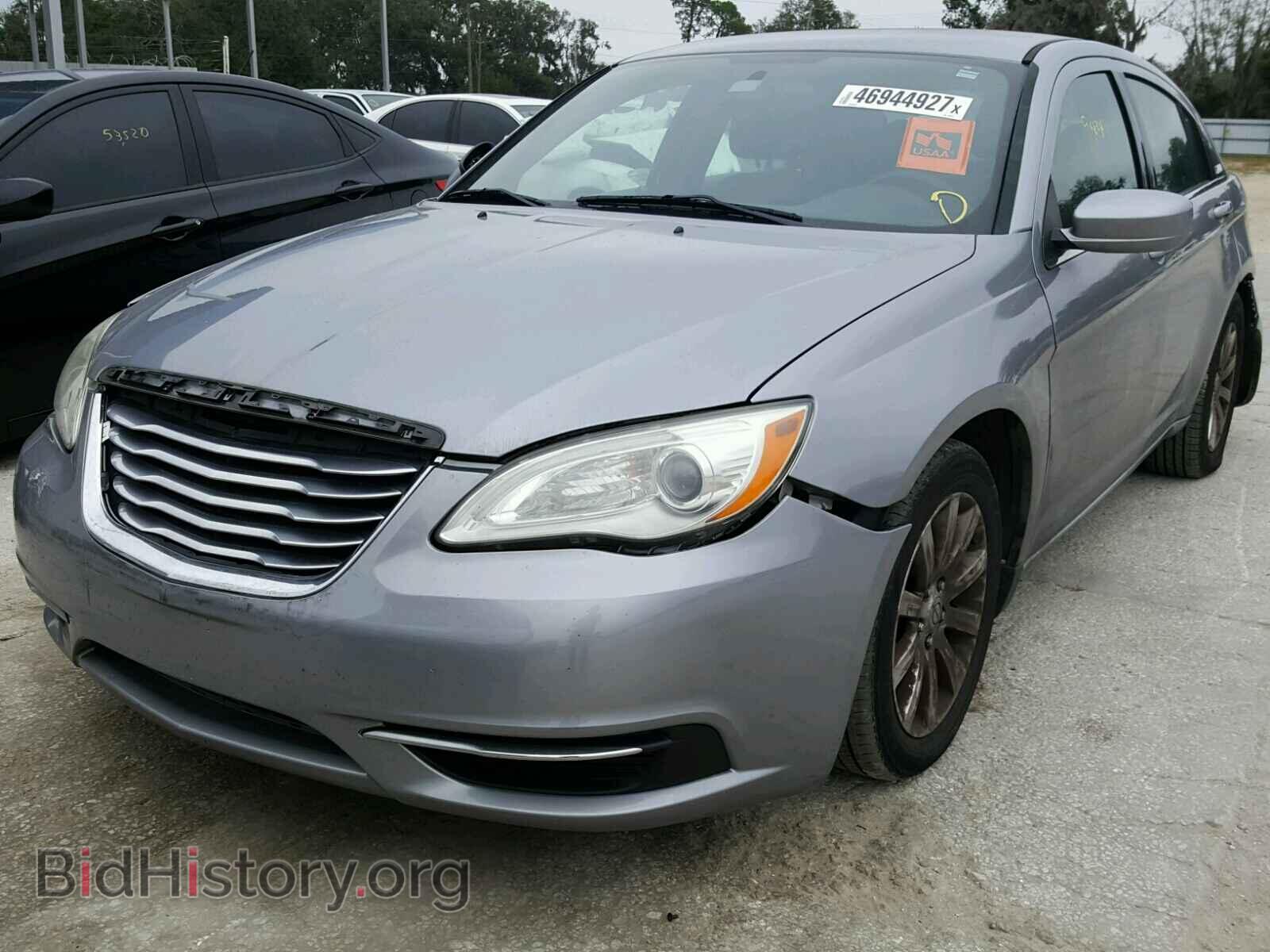 2013 CHRYSLER 200 - VIN: 1C3CCBBG7DN608072 - Фото 2