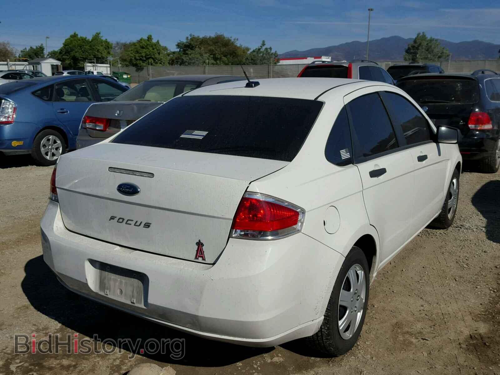 2011 FORD FOCUS - VIN: 1FAHP3EN6BW167084 - Фото 4