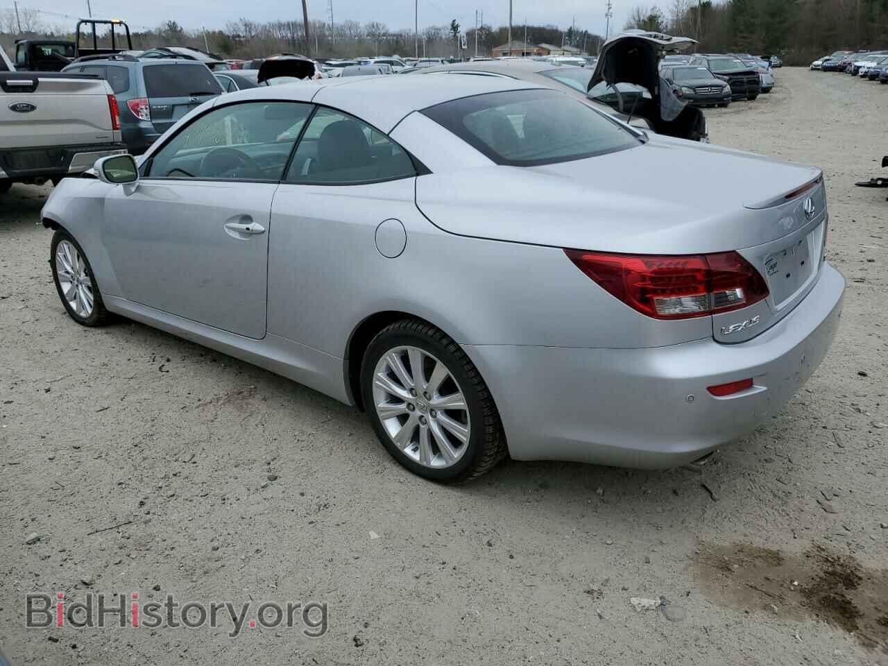 2010 LEXUS IS - VIN: JTHFF2C28A2505211 - Photo 2