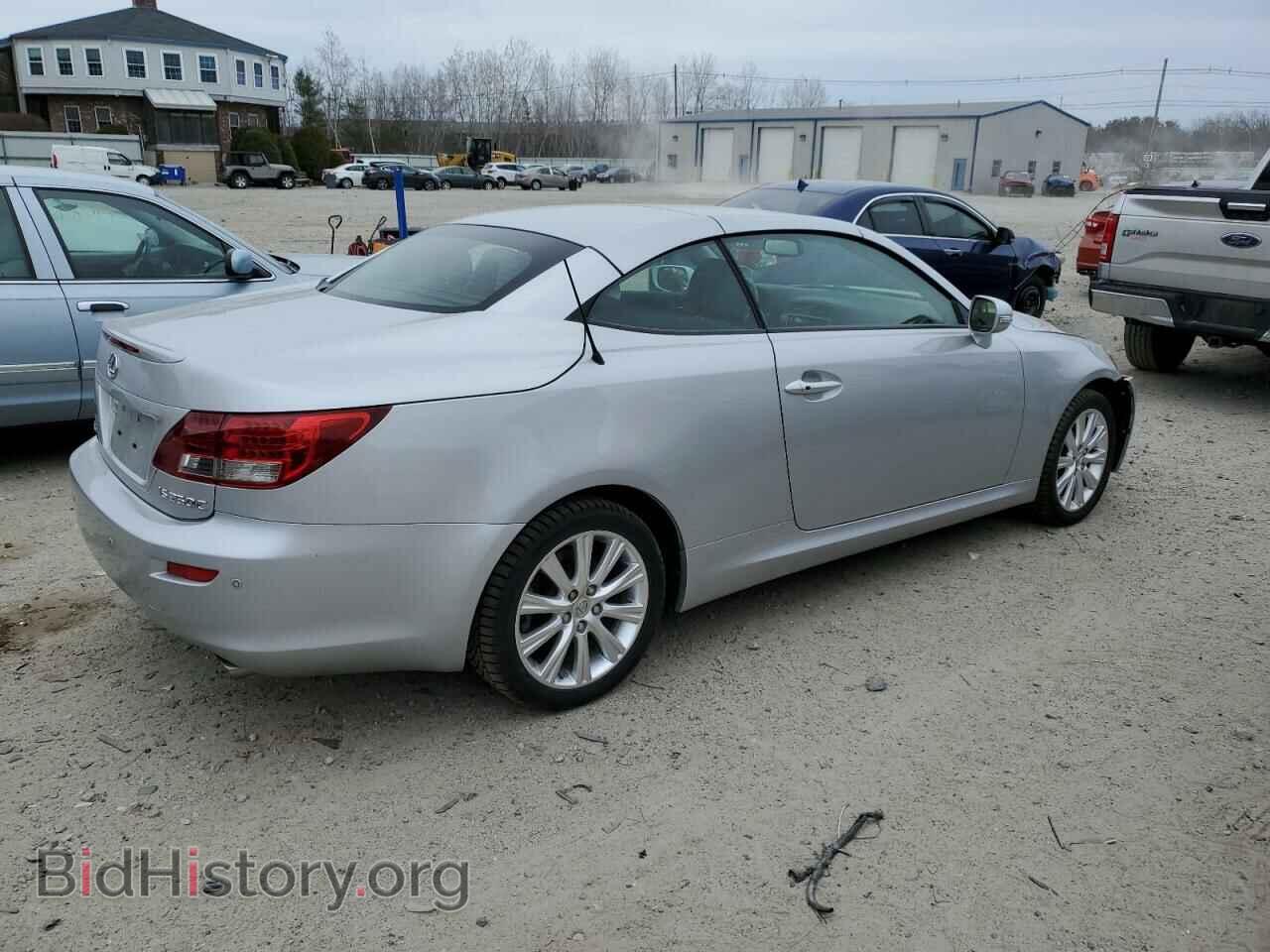 2010 LEXUS IS - VIN: JTHFF2C28A2505211 - Photo 3