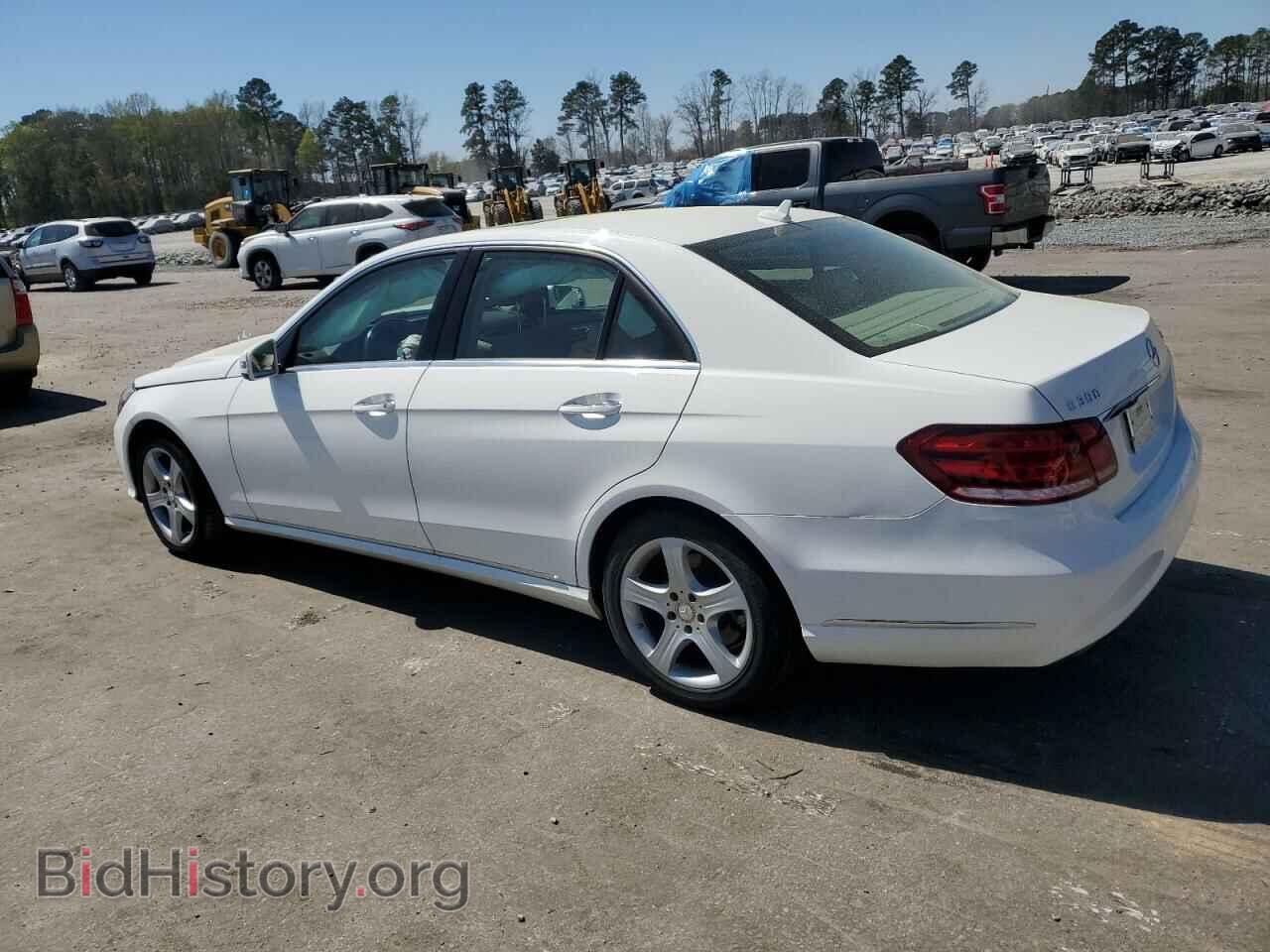 2014 MERCEDES-BENZ E-CLASS - VIN: WDDHF8JB5EA882757 - Фото 2