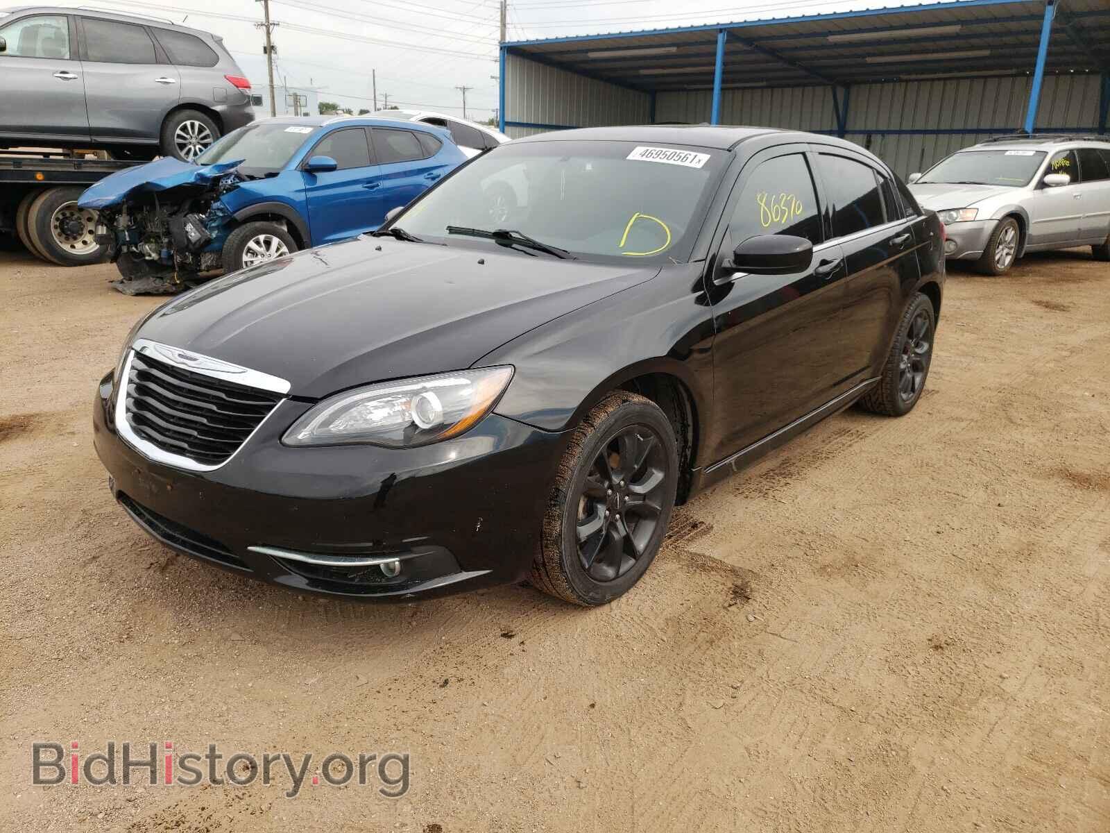 2014 CHRYSLER 200 - VIN: 1C3CCBCGXEN179431 - Фото 2