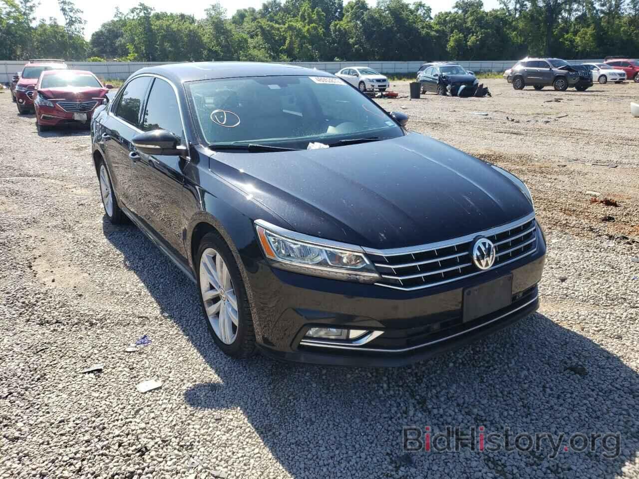 Photo 1VWBA7A3XJC033172 - VOLKSWAGEN PASSAT 2018