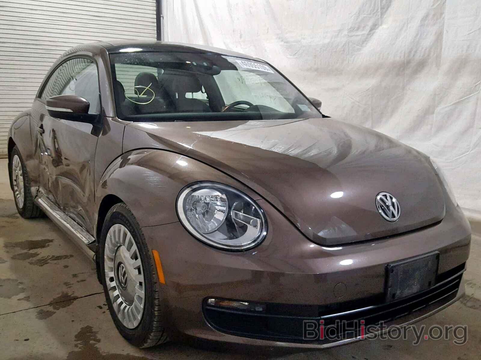 Photo 3VWJP7AT9DM663679 - VOLKSWAGEN BEETLE 2013