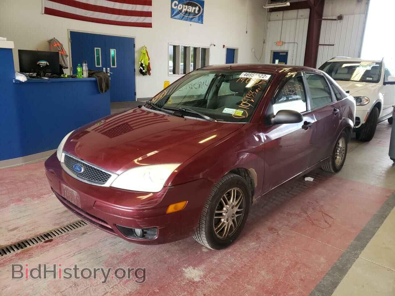 2007 FORD FOCUS - VIN: 1FAHP34N37W190847 - Фото 2