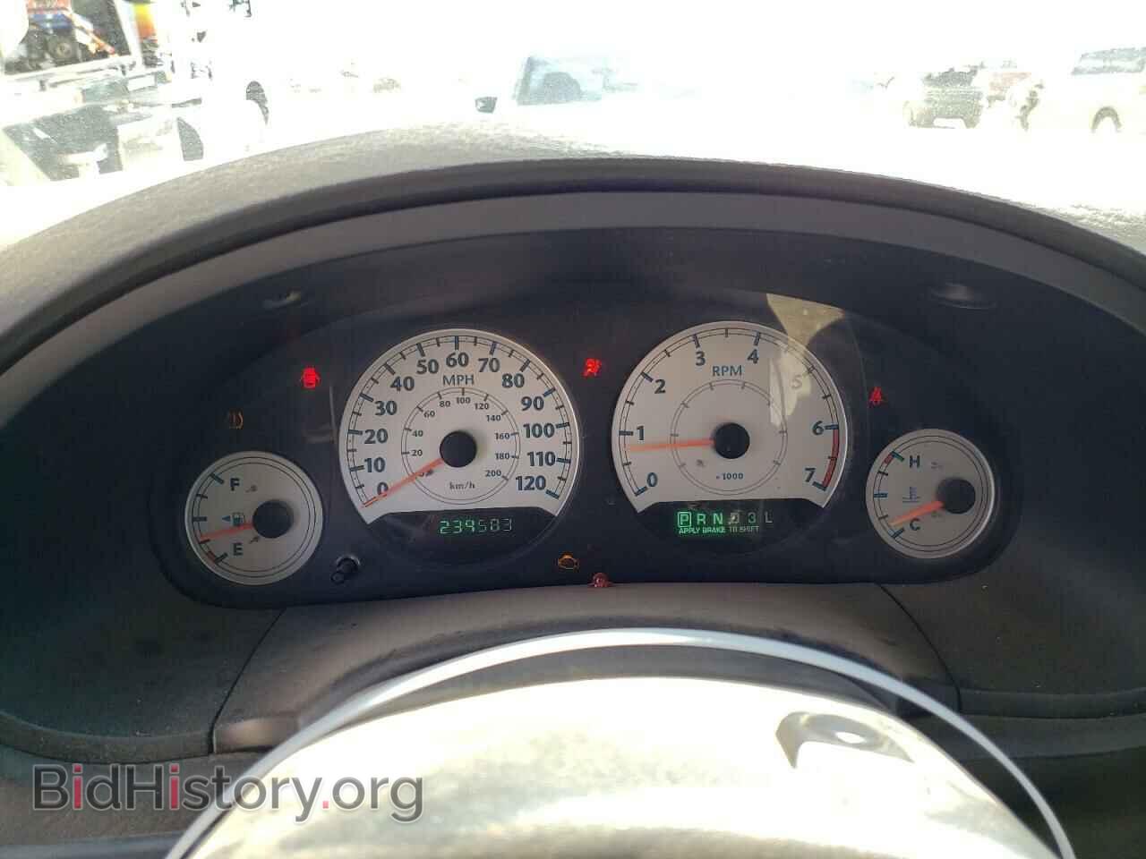 2006 CHRYSLER MINIVAN - VIN: 2A4GP54L96R748041 - Фото 9