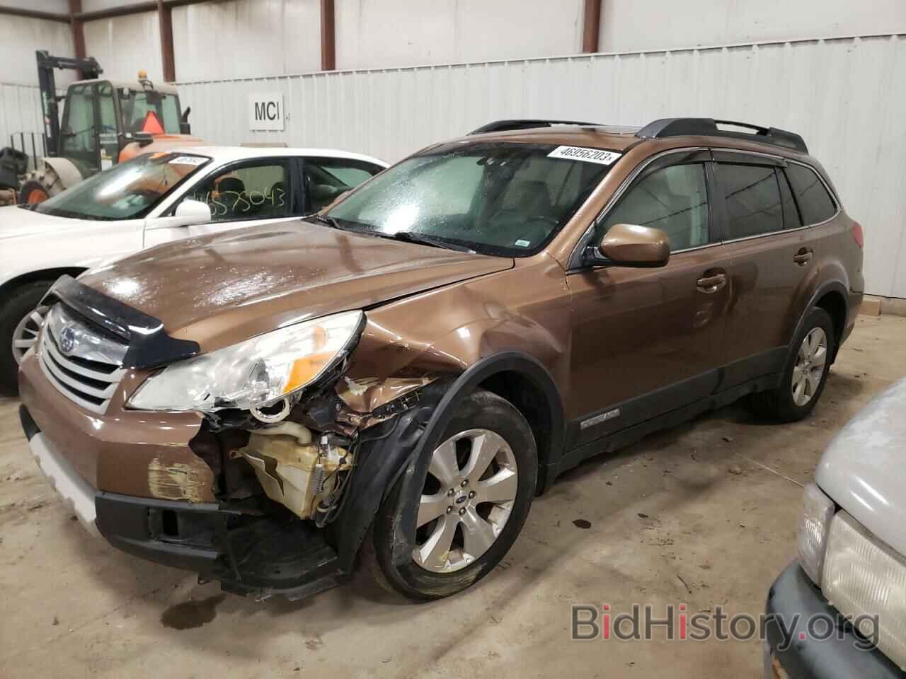 Photo 4S4BREKCXB2425425 - SUBARU OUTBACK 2011