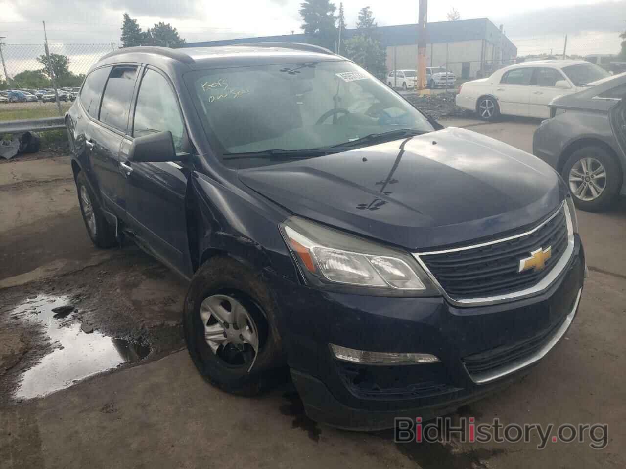 Photo 1GNKRFED8FJ258676 - CHEVROLET TRAVERSE 2015