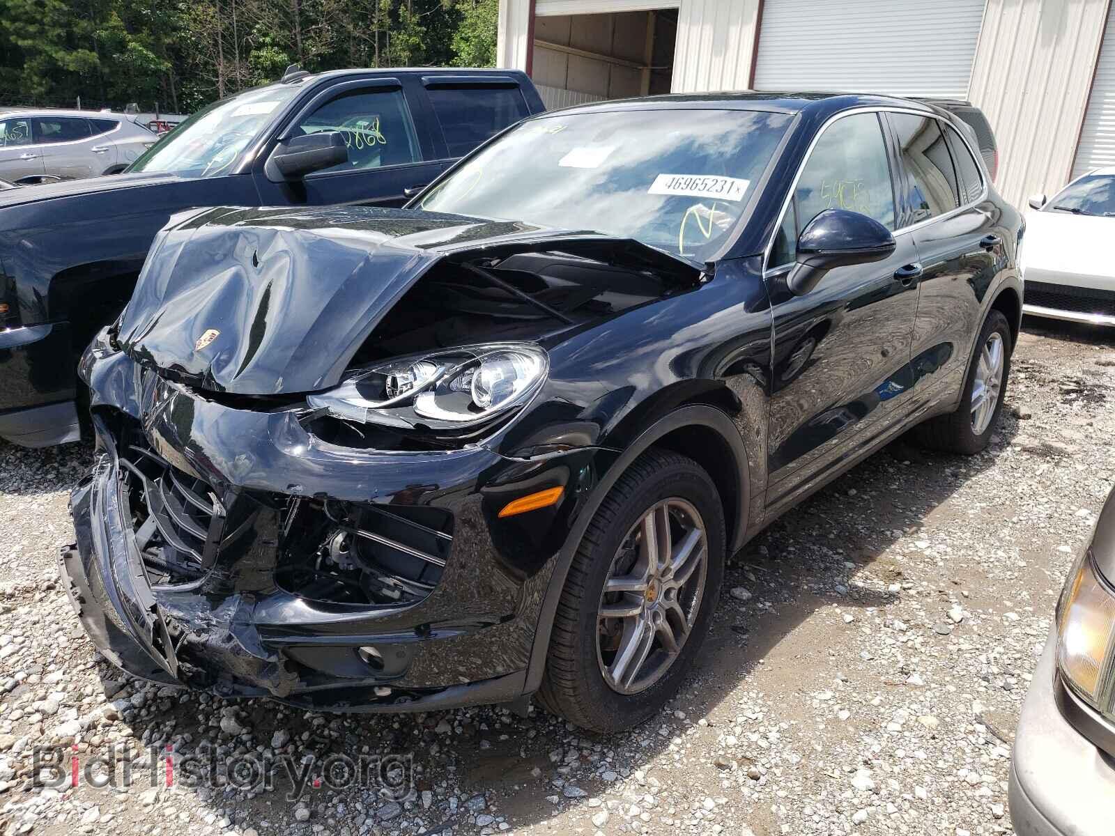 2016 PORSCHE CAYENNE - VIN: WP1AA2A21GLA08841 - Фото 2