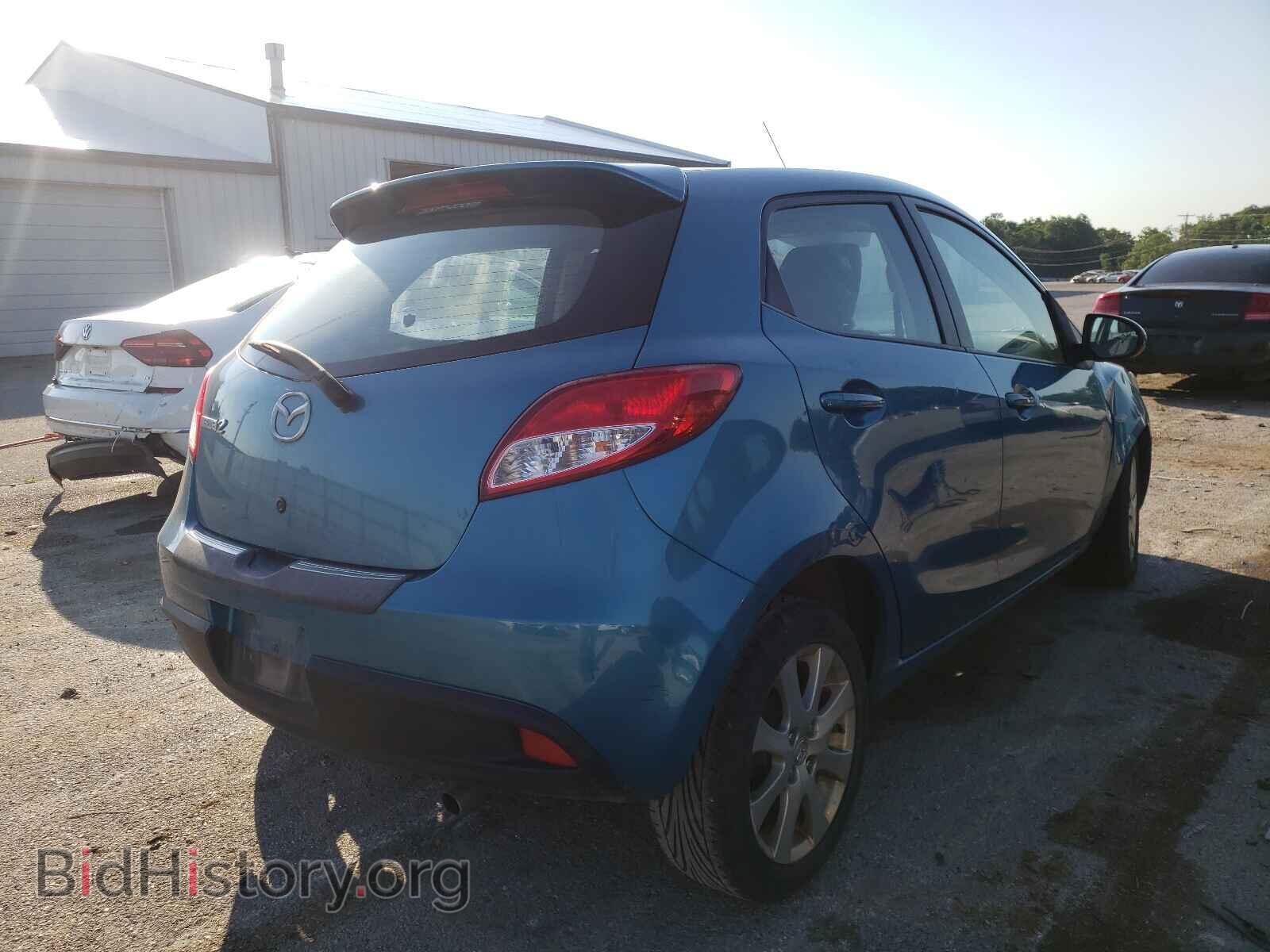 2011 MAZDA 2 - VIN: JM1DE1HY3B0120557 - Photo 4