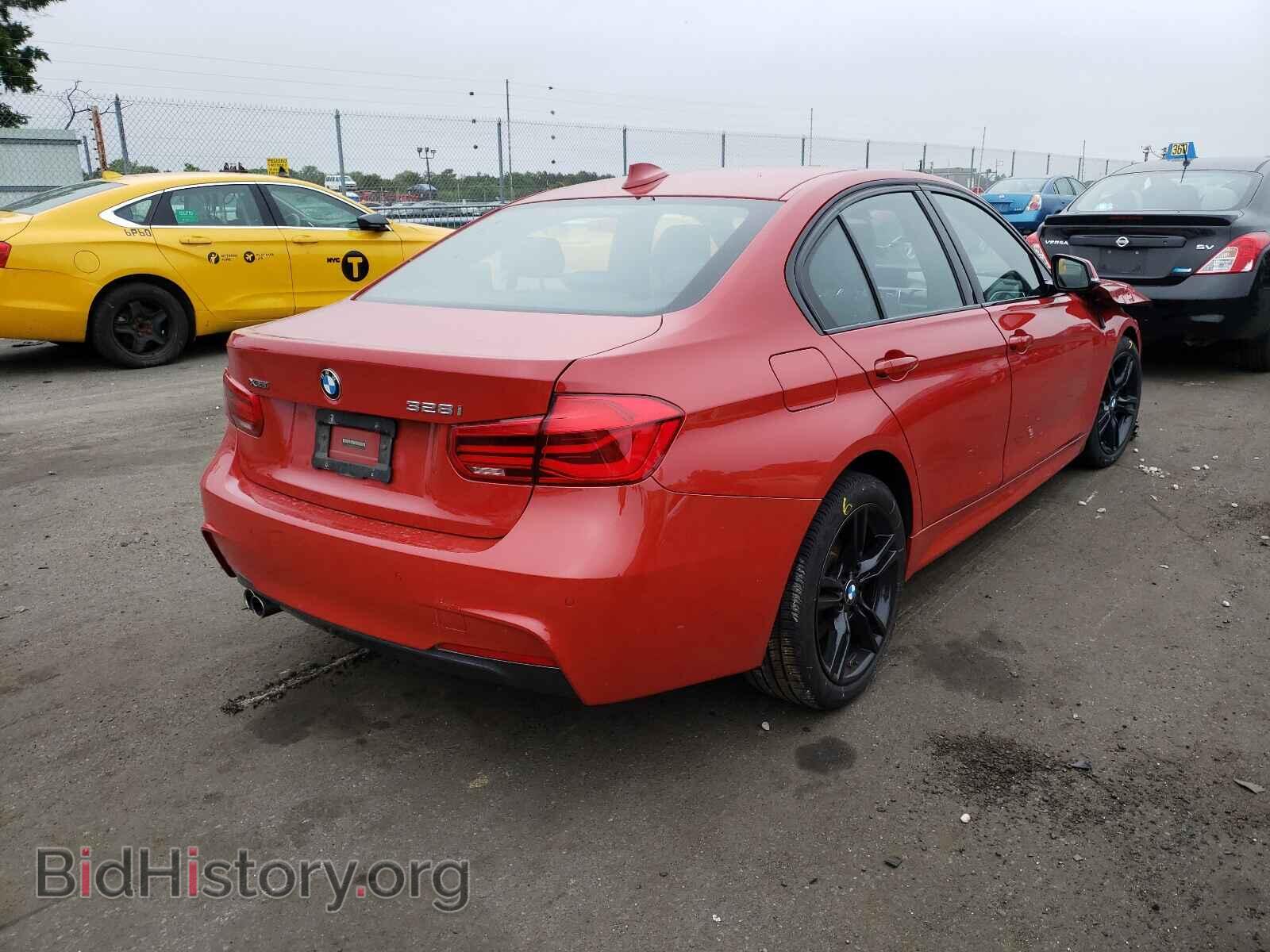 2016 BMW 3 SERIES - VIN: WBA8E3G5XGNU01251 - Фото 4