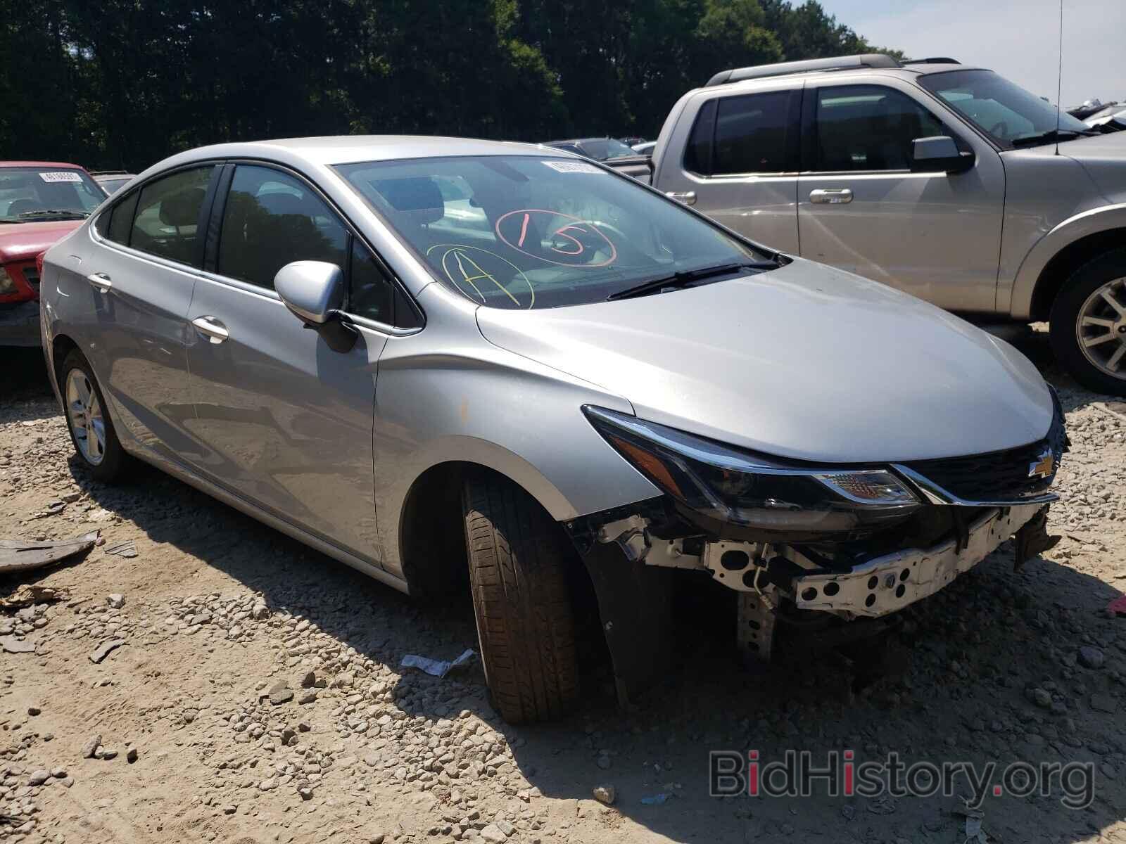 Photo 1G1BE5SM2J7189212 - CHEVROLET CRUZE 2018