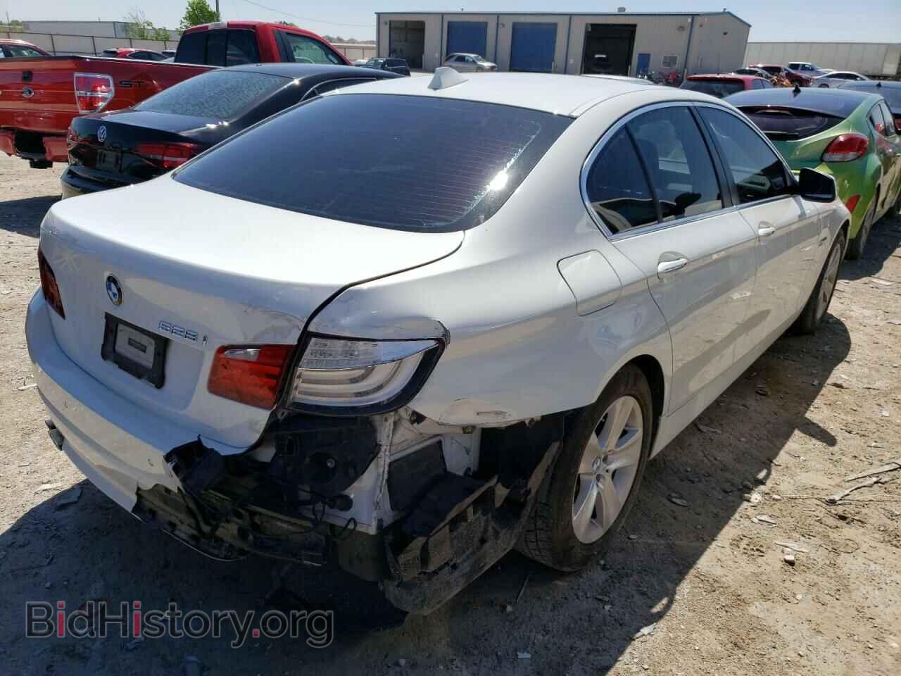 2012 BMW 5 SERIES - VIN: WBAXG5C59CDX01967 - Фото 3
