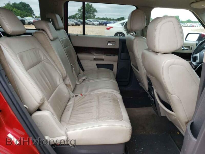 2011 Ford FLEX (VIN 2FMHK6CC8BBD12263) — photo 6 of 10