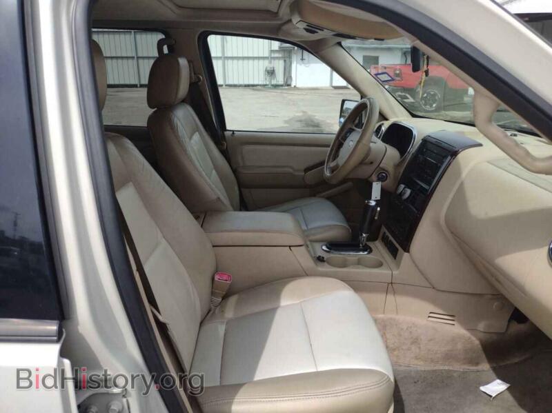 2006 Ford EXPLORER (VIN 1FMEU65E46UB32385) — фото 5 из 10