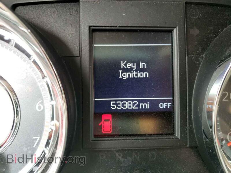 2016 Chrysler MINIVAN (VIN 2C4RC1BG9GR156326) — photo 8 of 10