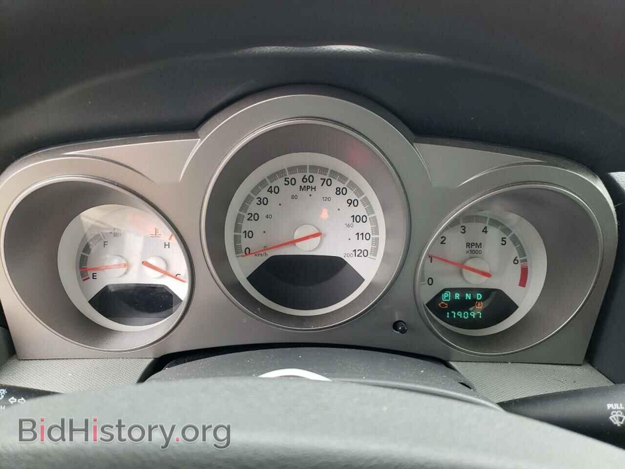 2008 DODGE AVENGER - VIN: 1B3LC46K48N581197 - Фото 9