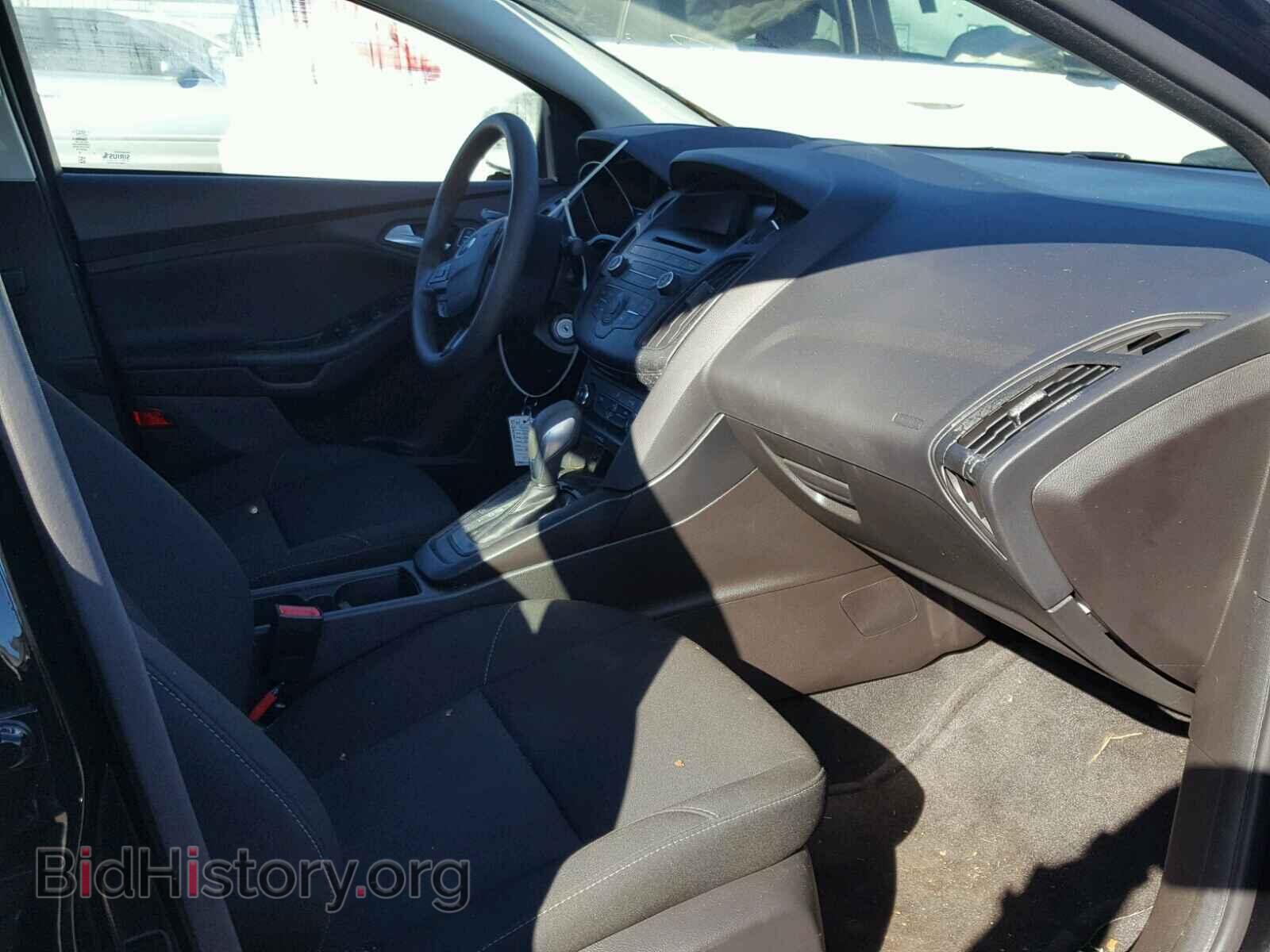 2017 FORD FOCUS - VIN: 1FADP3F22HL269365 - Photo 5