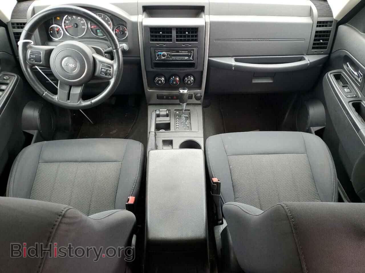 2011 JEEP LIBERTY - VIN: 1J4PN2GK0BW596644 - Фото 8