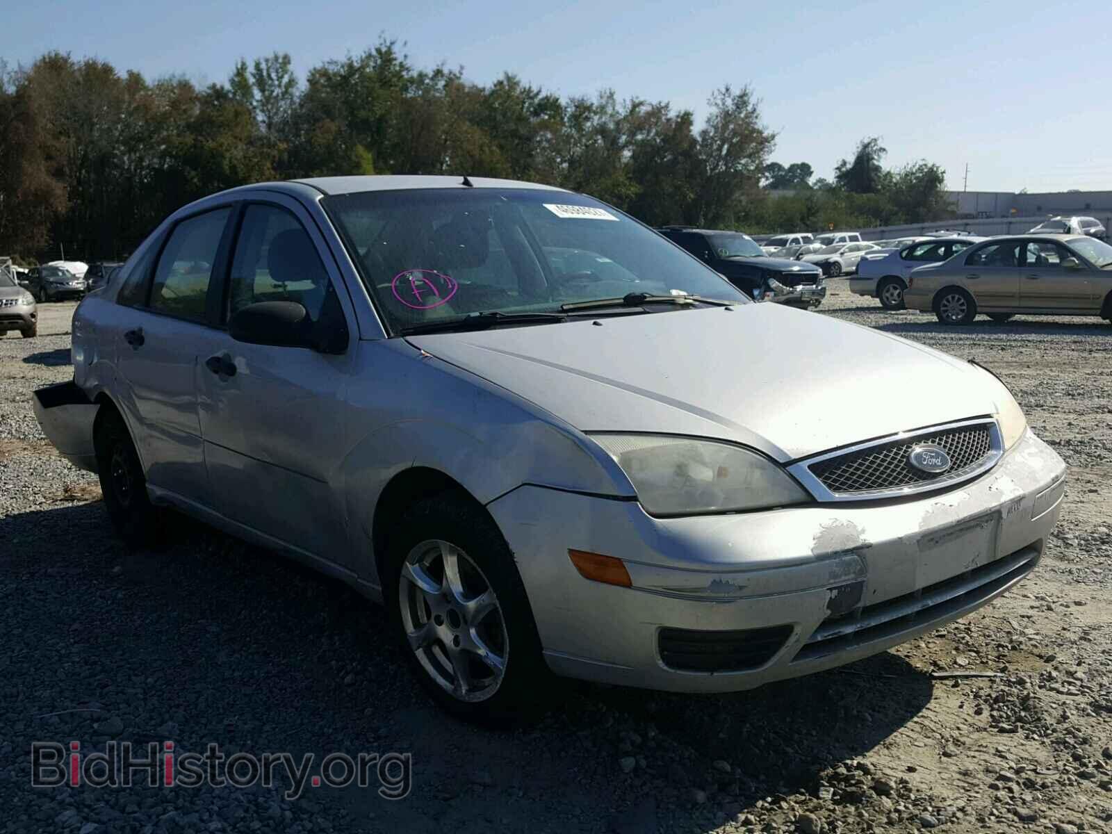 Photo 1FAFP34N65W281440 - FORD FOCUS 2005