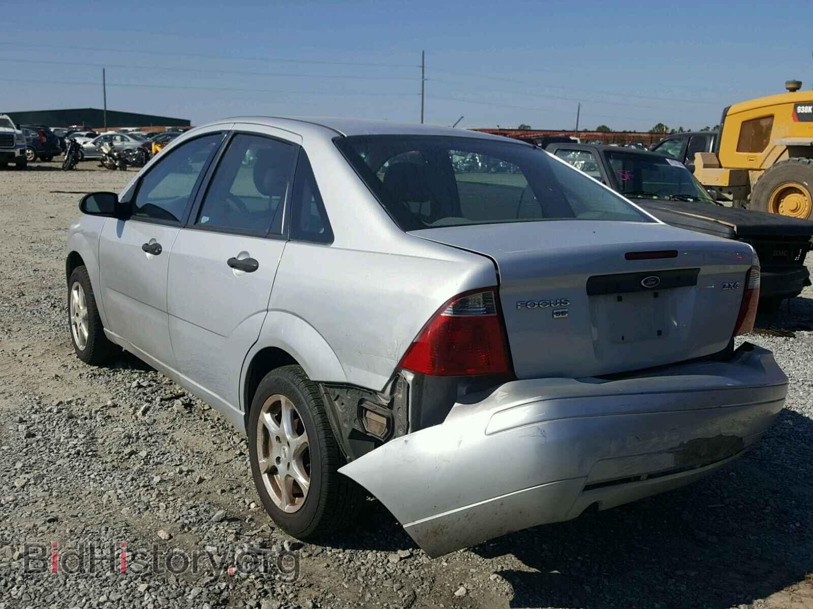 2005 FORD FOCUS - VIN: 1FAFP34N65W281440 - Фото 3