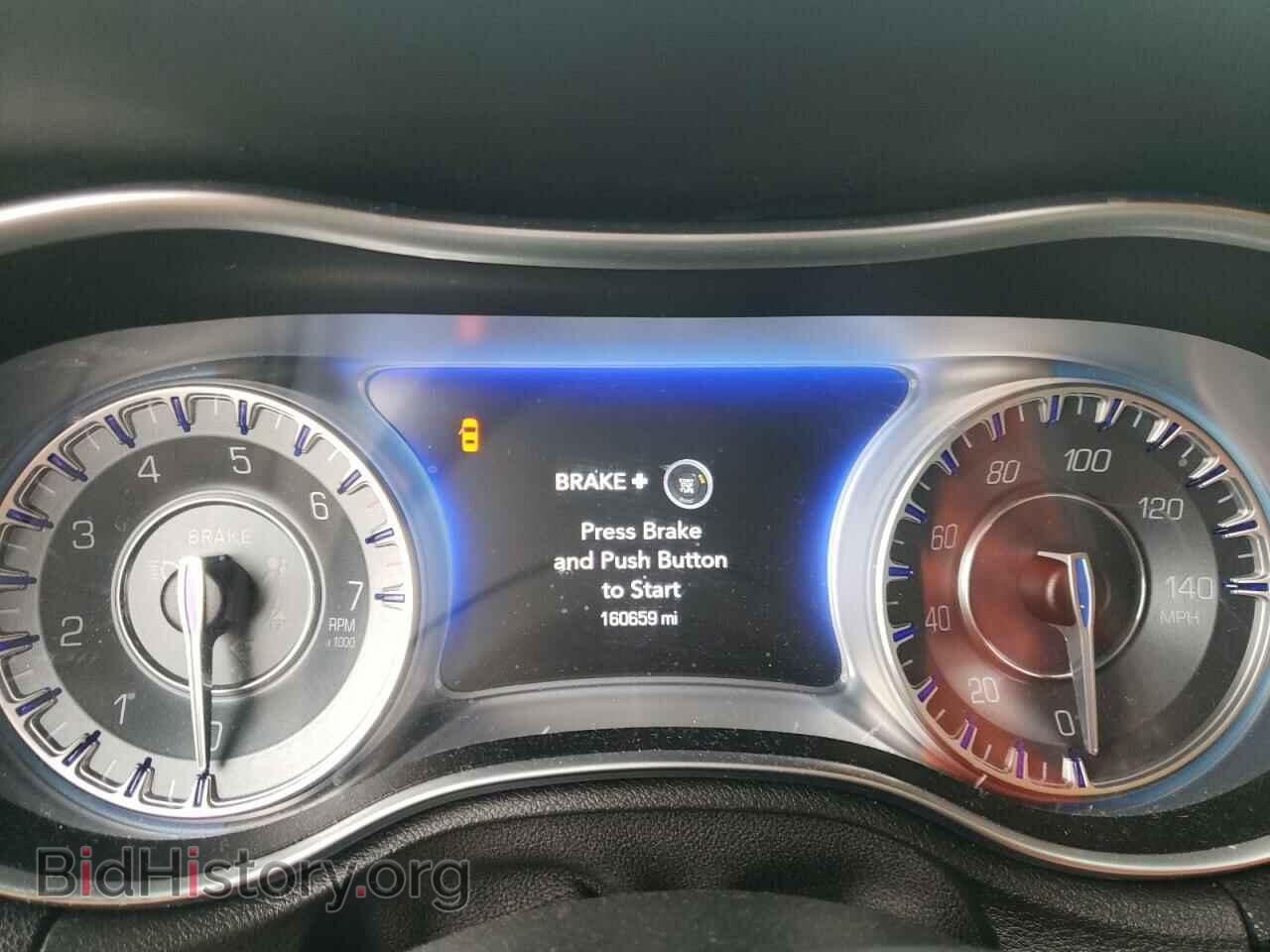 2015 CHRYSLER 300 - VIN: 2C3CCAAG2FH853708 - Фото 9