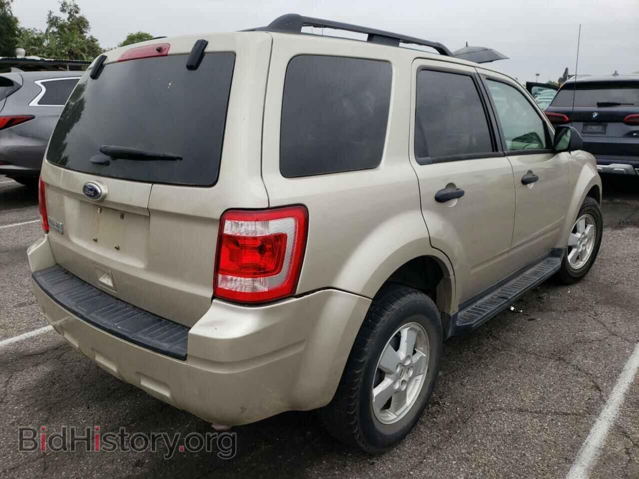 2012 FORD ESCAPE - VIN: 1FMCU0D73CKB92057 - Фото 4