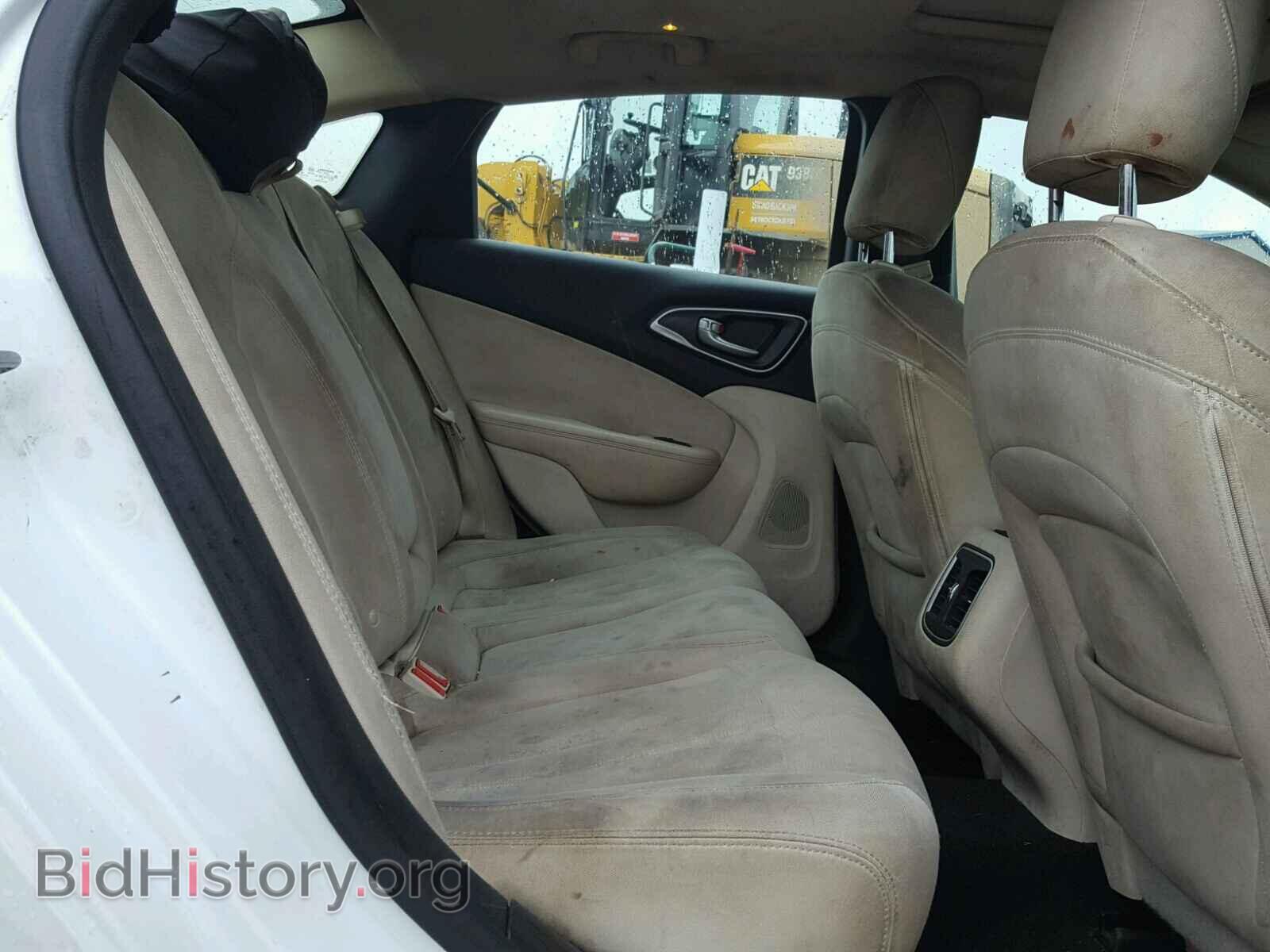 2015 CHRYSLER 200 - VIN: 1C3CCCAB8FN560306 - Фото 6