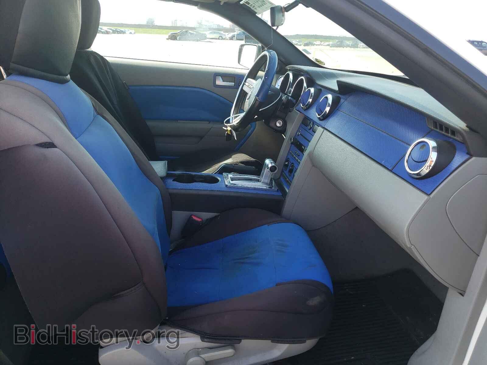 2009 FORD MUSTANG - VIN: 1ZVHT84N395108270 - Фото 5