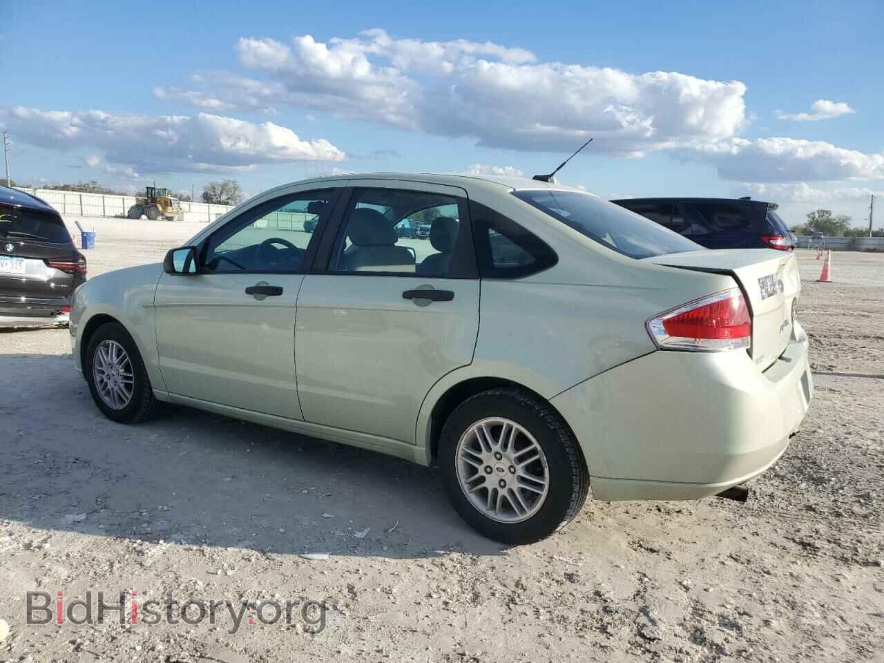 2010 FORD FOCUS - VIN: 1FAHP3FN7AW224809 - Фото 2