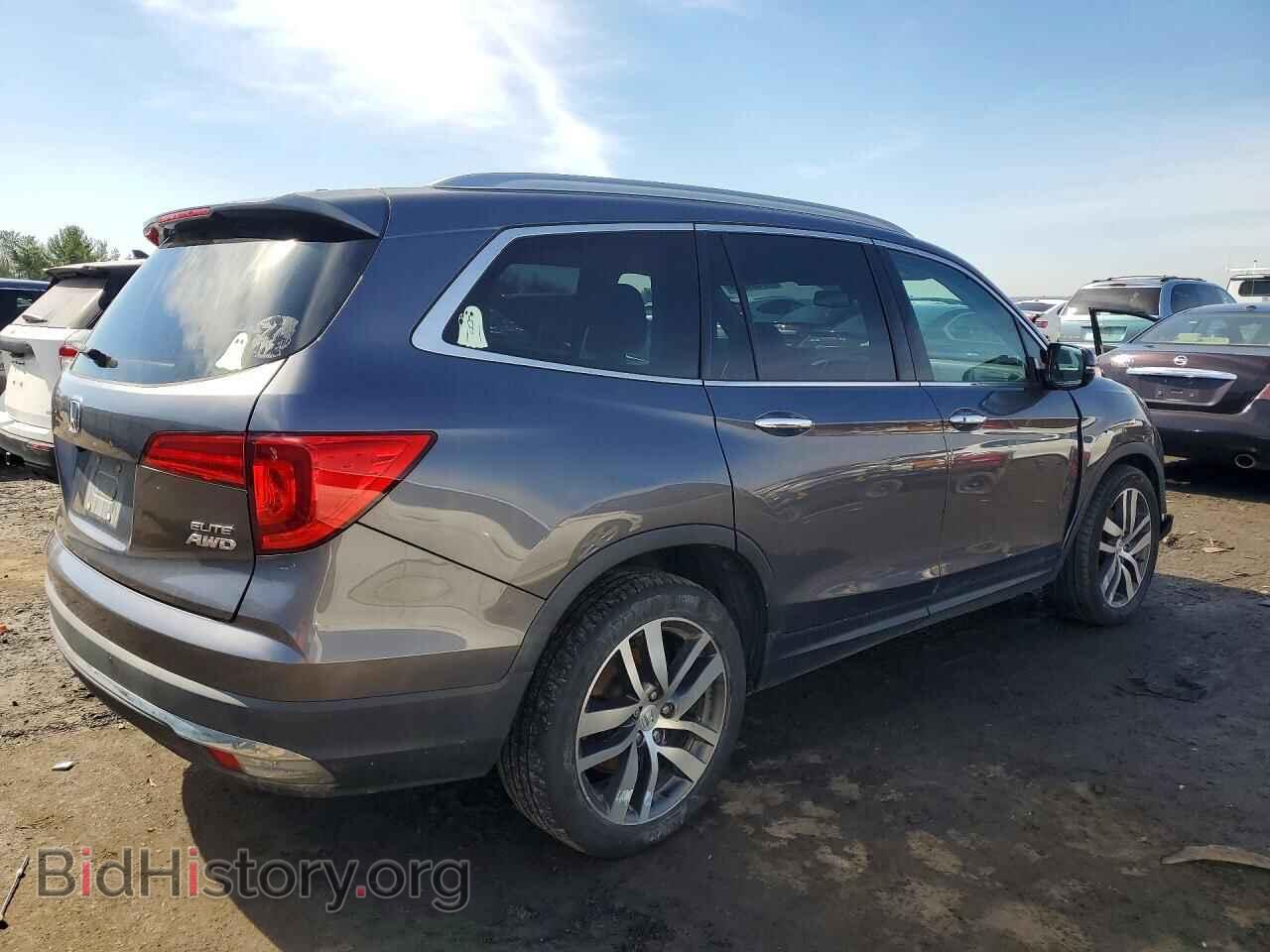 2017 HONDA PILOT - VIN: 5FNYF6H05HB040810 - Фото 3