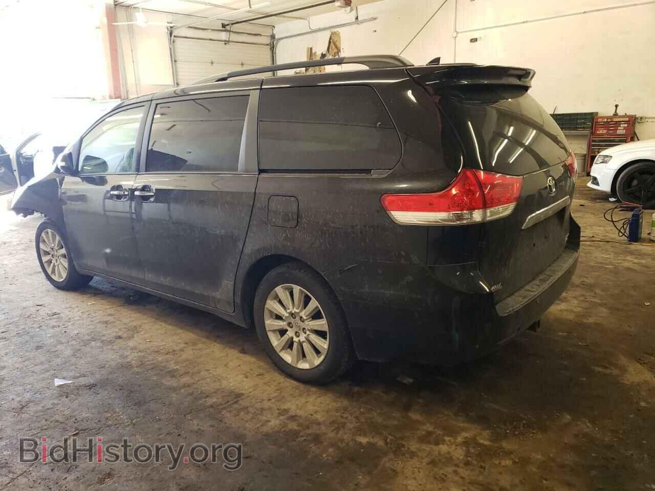 2013 TOYOTA All Models - VIN: 5TDDK3DC4DS070167 - Фото 2