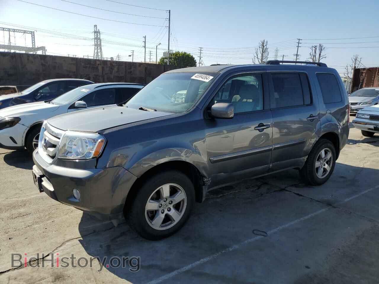 Photo 5FNYF3H40BB054428 - HONDA PILOT 2011