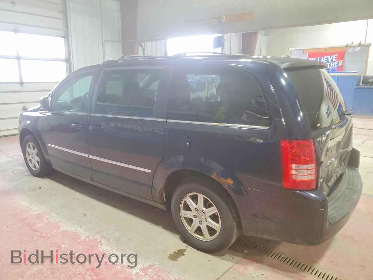 2010 CHRYSLER MINIVAN - VIN: 2A4RR8D17AR422430 - Фото 2