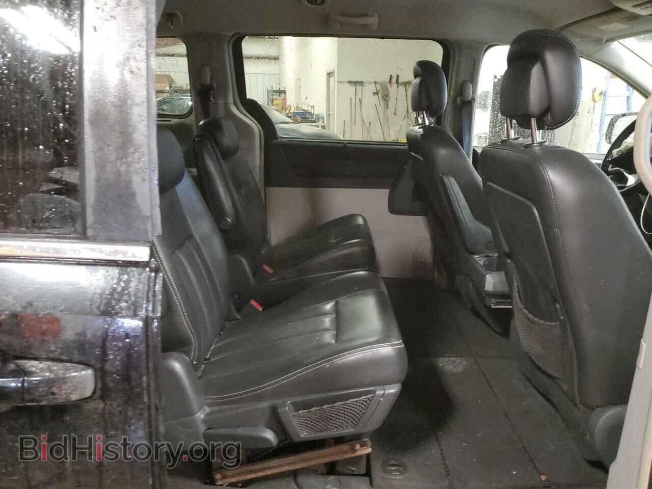 2010 CHRYSLER MINIVAN - VIN: 2A4RR8D17AR452043 - Фото 11