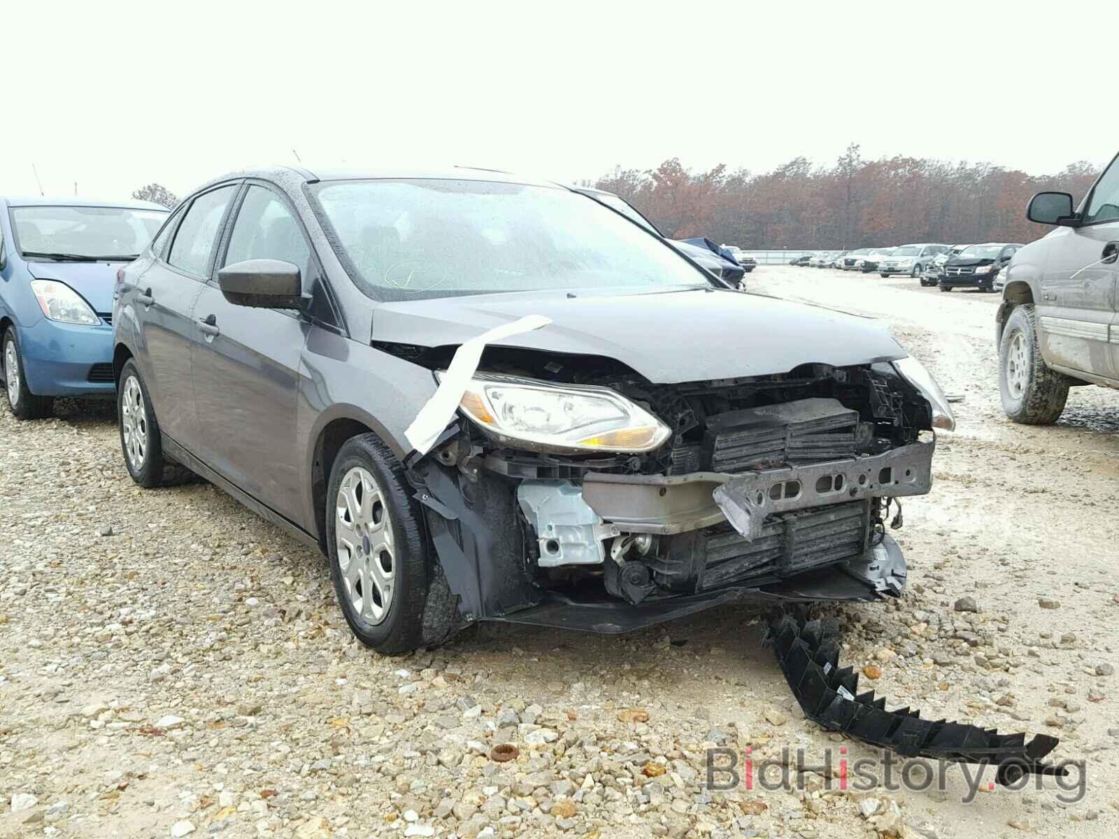 Photo 1FAHP3F2XCL466889 - FORD FOCUS 2012