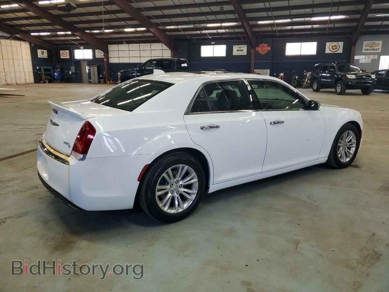 2016 CHRYSLER 300 - VIN: 2C3CCAEG4GH319976 - Фото 3