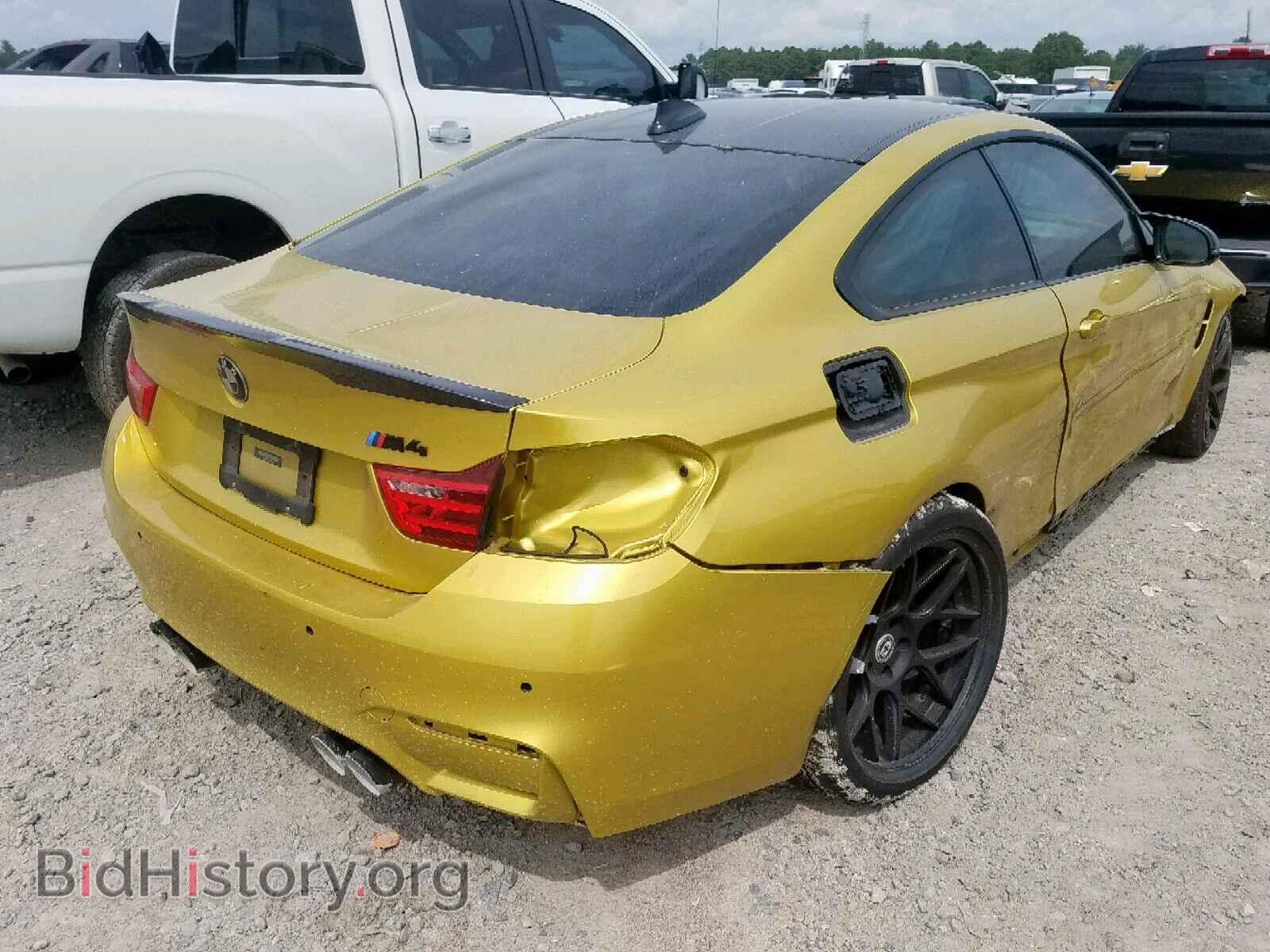 2015 BMW M4 - VIN: WBS3R9C55FK334920 - Фото 4