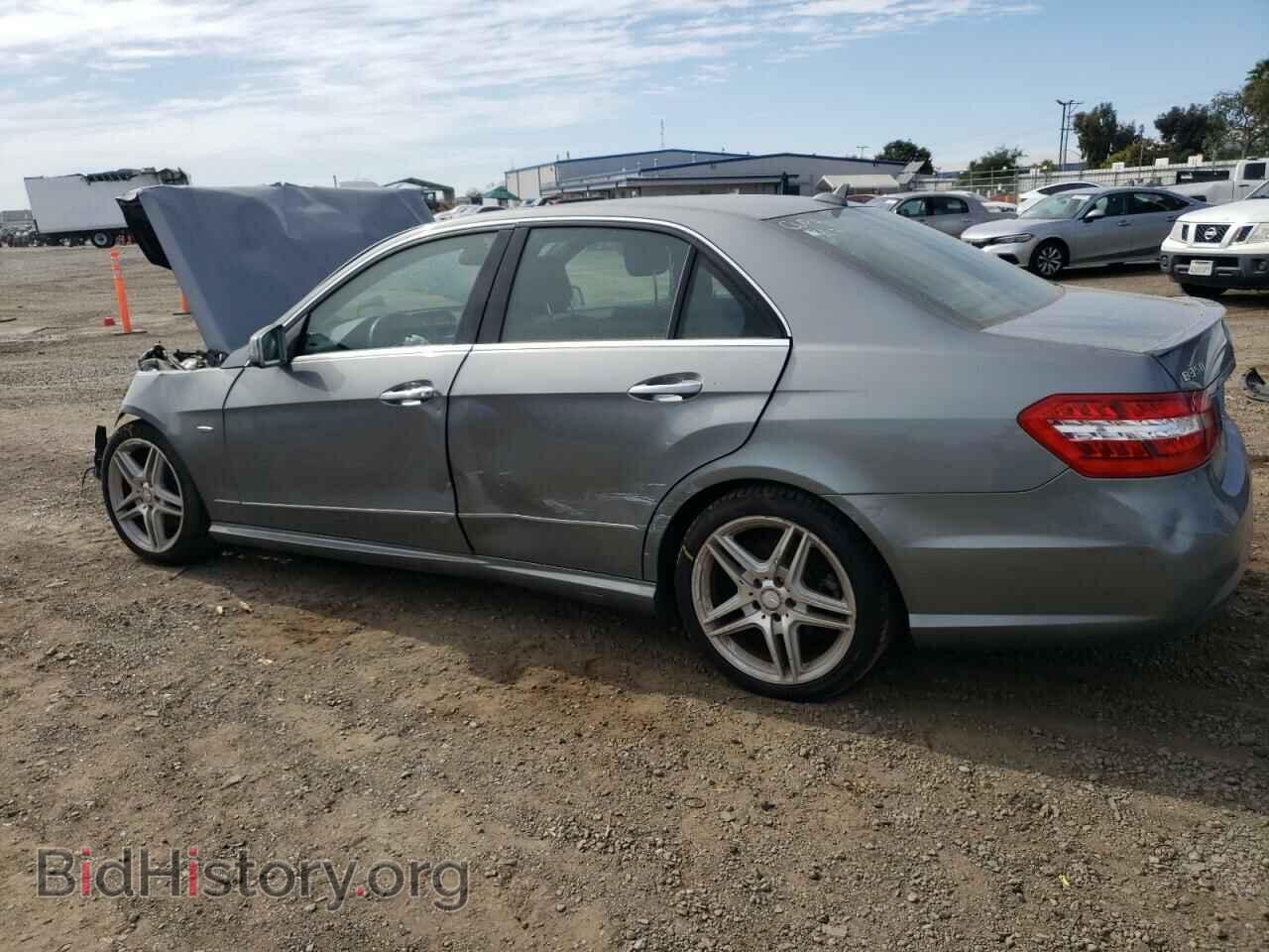 2012 MERCEDES-BENZ E-CLASS - VIN: WDDHF5KB3CA597078 - Фото 2