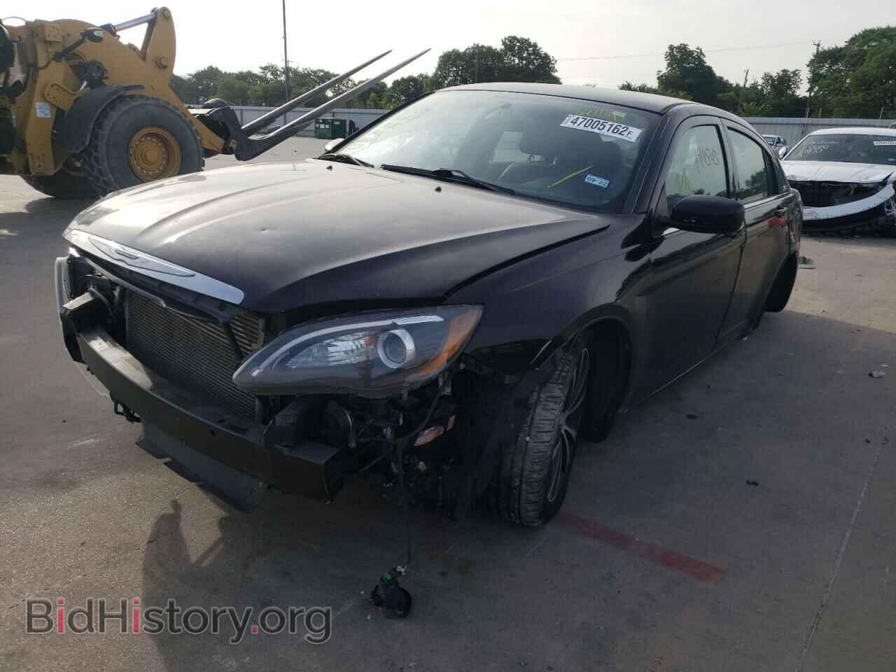 2013 CHRYSLER 200 - VIN: 1C3CCBCG4DN624194 - Фото 2