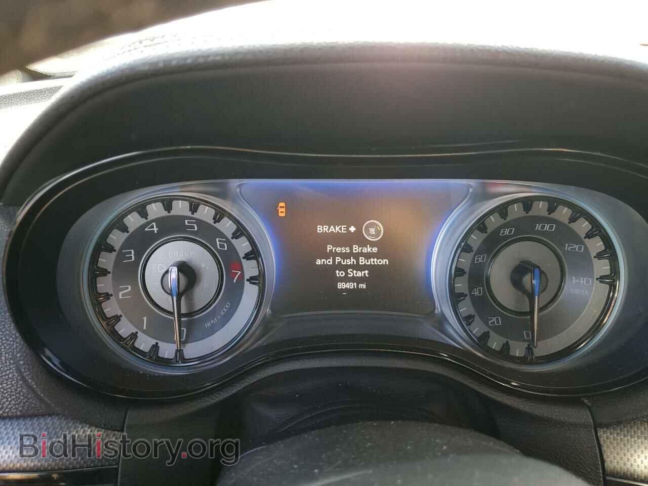 2016 CHRYSLER 300 - VIN: 2C3CCABG4GH144889 - Фото 9