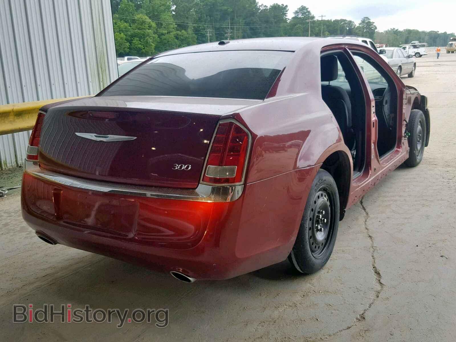 2012 CHRYSLER 300 - VIN: 2C3CCAAG8CH188468 - Фото 4