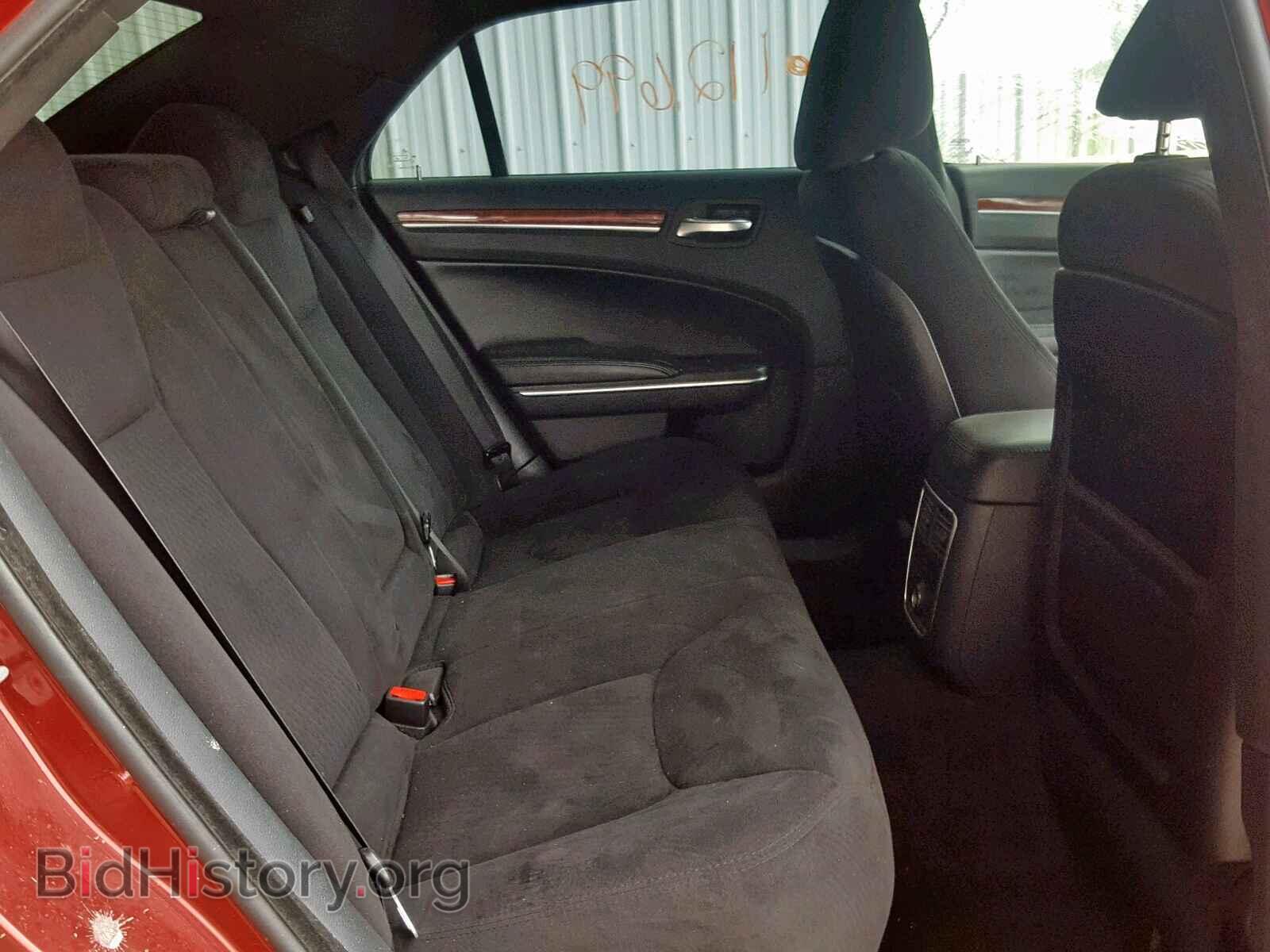 2012 CHRYSLER 300 - VIN: 2C3CCAAG8CH188468 - Фото 6