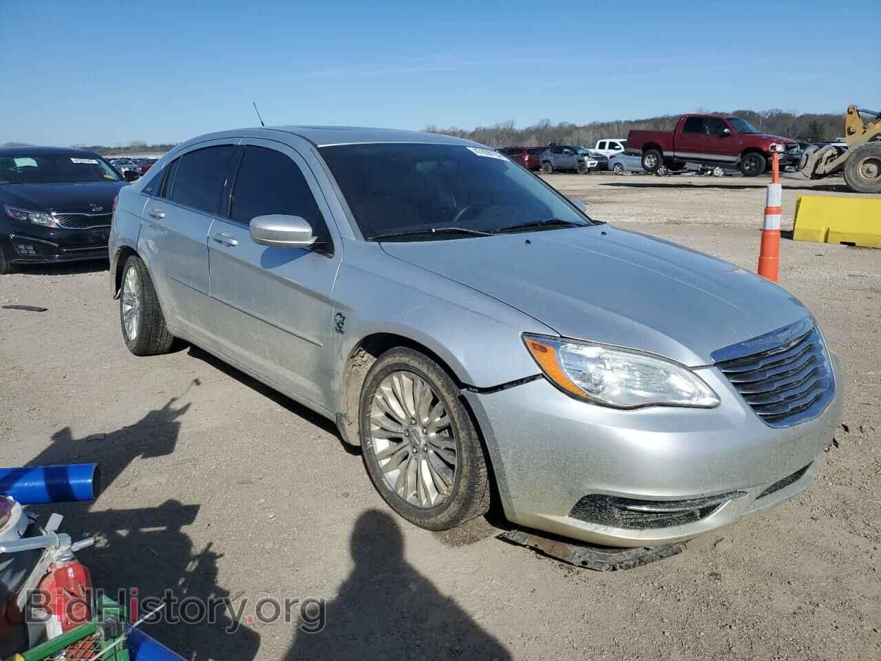 2011 CHRYSLER 200 - VIN: 1C3BC1FG3BN538633 - Фото 4
