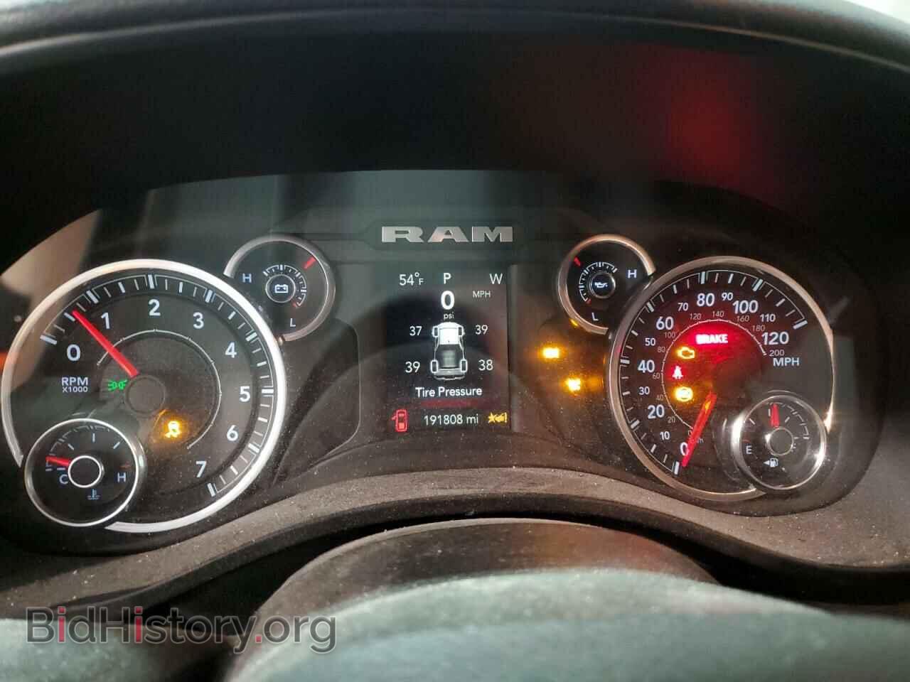 2021 RAM 1500 - VIN: 1C6RRFCG3MN738657 - Фото 9