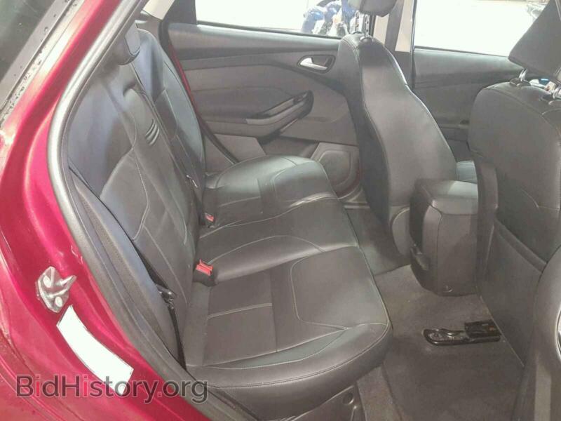 2015 Ford FOCUS (VIN 1FADP3F20FL302456) — photo 6 of 10