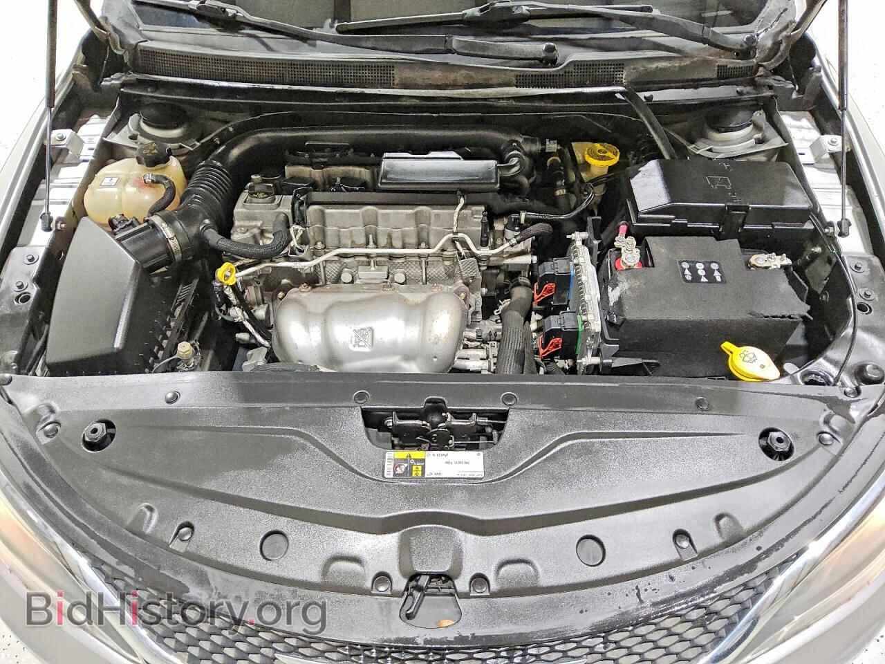 2016 CHRYSLER 200 - VIN: 1C3CCCFB8GN191487 - Photo 11