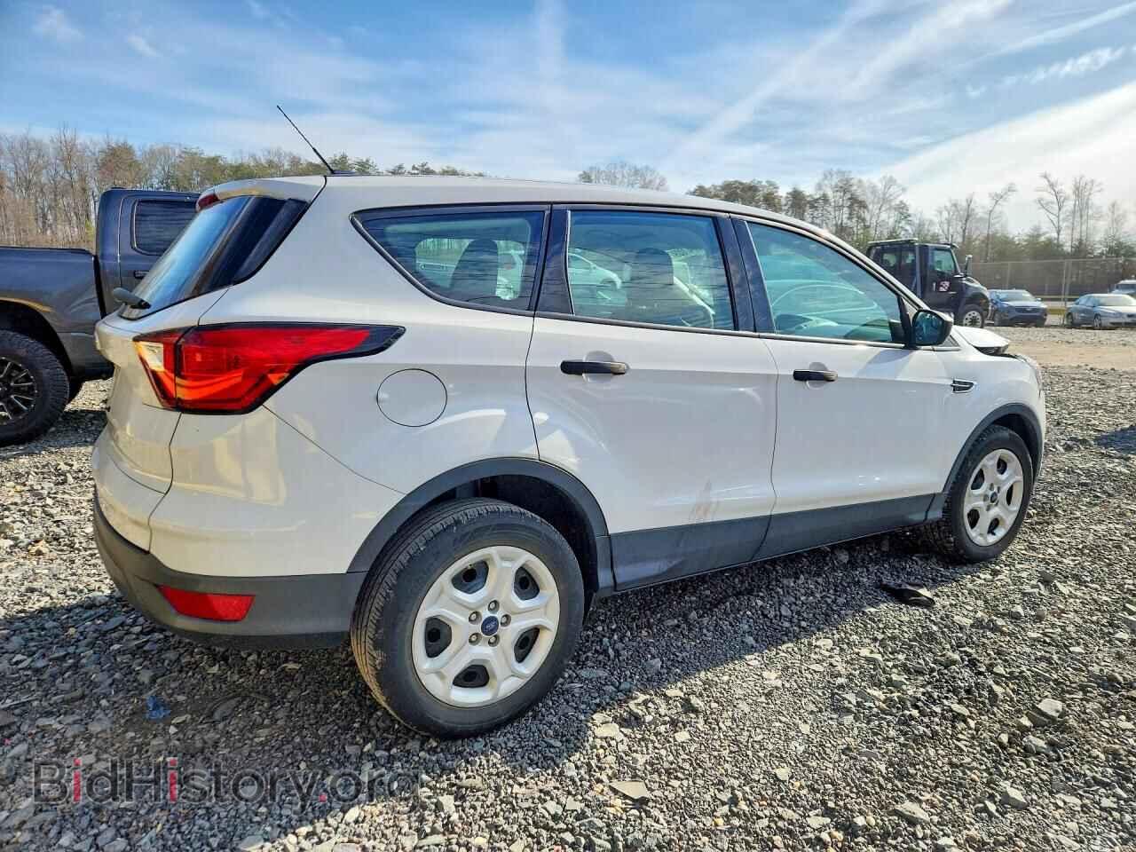 2019 FORD ESCAPE - VIN: 1FMCU0F70KUB21964 - Фото 3