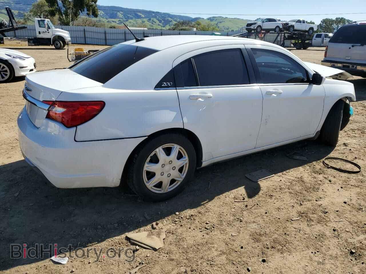 2011 CHRYSLER 200 - VIN: 1C3BC4FB6BN580221 - Фото 3