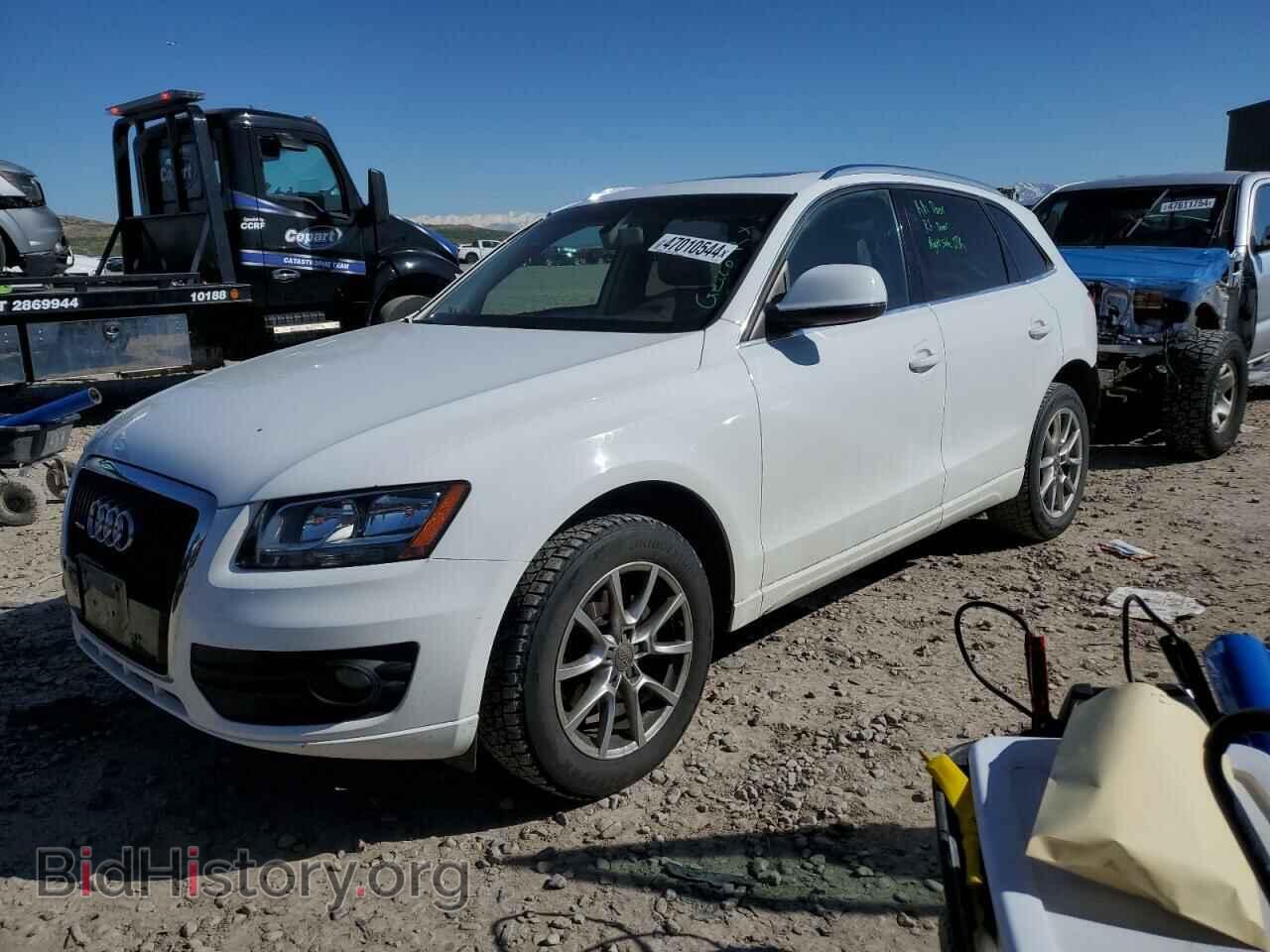 Фотография WA1CFAFPXBA030832 - AUDI Q5 2011